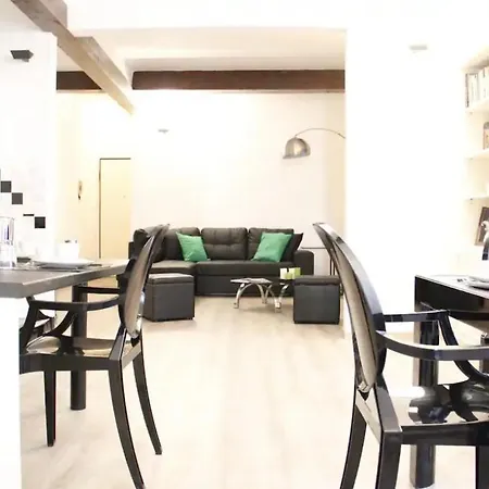 Apartmán Super Centrale Con Wifii E Ac *